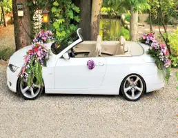 بهترین گل آرایی ماشین عروس چیست